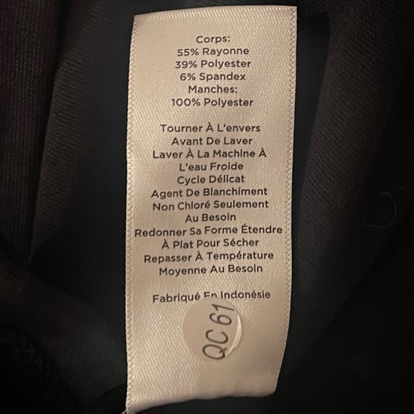 ❤️2/$15 or 3/$21❤️ Talbots Black Top/Lace Sleeves, Size Small - Picture 10 of 10